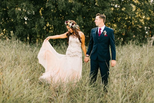 two-old-souls-tied-the-knot-in-a-vintage-wedding-at-the-barn-at-the-woods-sarah-libby-photography-24