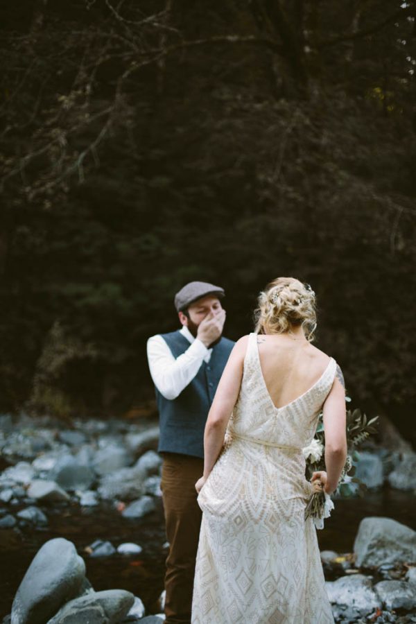 whimsical-and-heartfelt-wahclella-falls-elopement-abby-tohline-photography-co-11