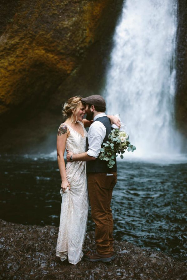 whimsical-and-heartfelt-wahclella-falls-elopement-abby-tohline-photography-co-30