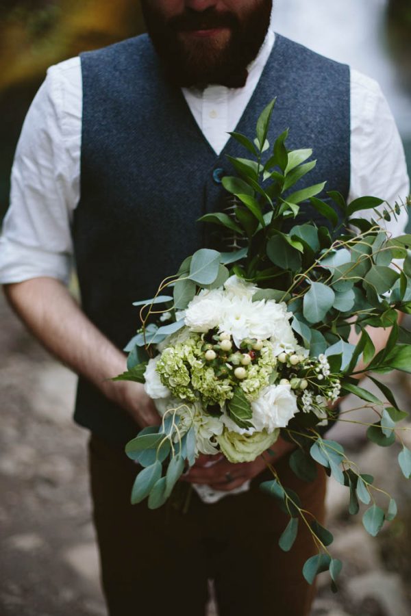 whimsical-and-heartfelt-wahclella-falls-elopement-abby-tohline-photography-co-36