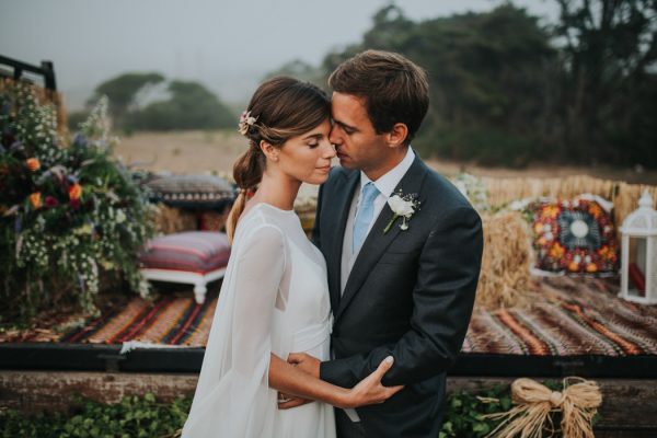 effortlessly-beautiful-portuguese-wedding-at-home-37