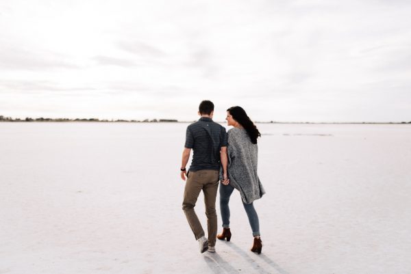 this-adorable-oklahoma-engagement-shows-off-the-states-unique-state-parks-4