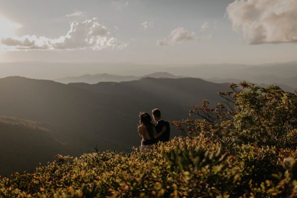 this-asheville-engagement-has-sunset-views-and-plenty-of-snuggles-13