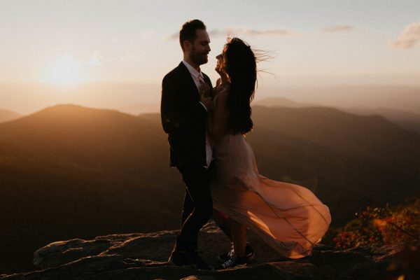 this-asheville-engagement-has-sunset-views-and-plenty-of-snuggles-24