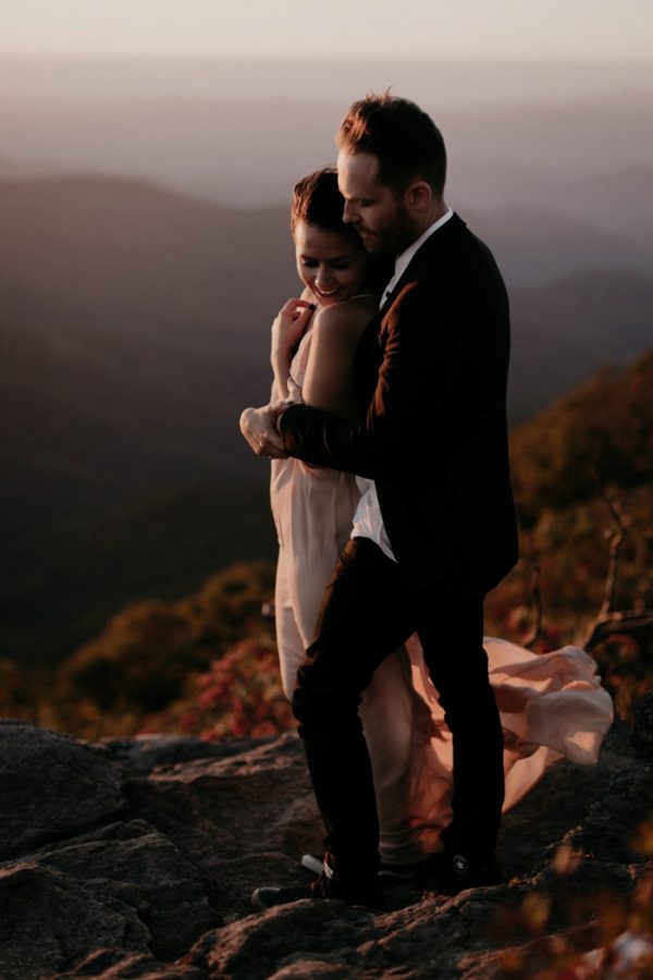 this-asheville-engagement-has-sunset-views-and-plenty-of-snuggles-25