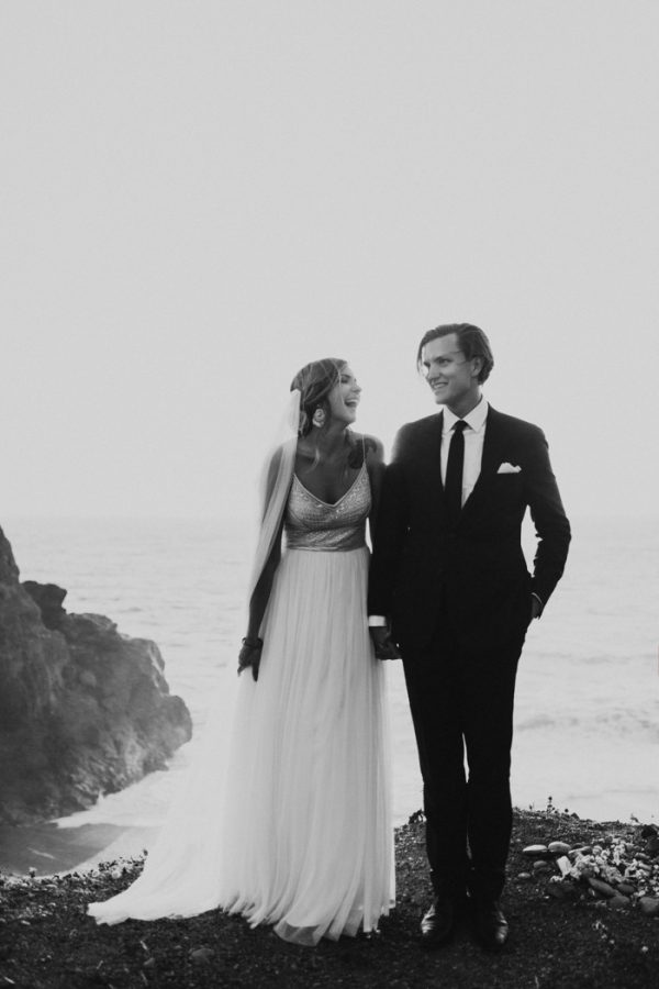 this-oceanside-wedding-at-shelter-cove-is-the-epitome-of-laid-back-chic-37