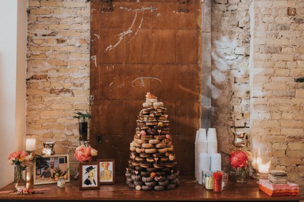 this-wedding-at-the-box-milwaukee-is-full-of-vintage-whimsy-27