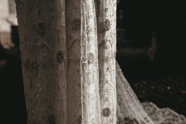 anna-campbell-wedding-gowns-15