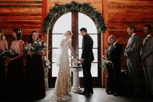 dreamy-oklahoma-barn-wedding-at-rosemary-ridge-melissa-marshall-photography-18