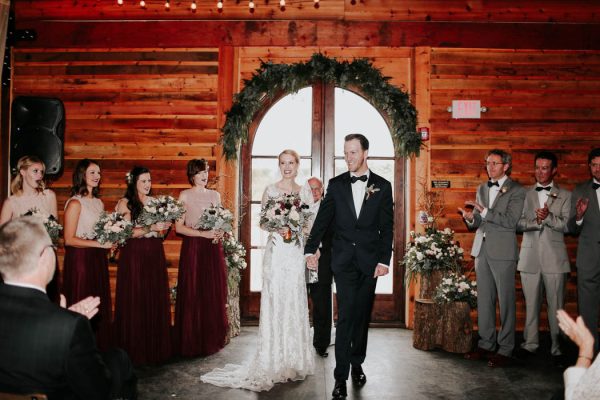 dreamy-oklahoma-barn-wedding-at-rosemary-ridge-melissa-marshall-photography-20