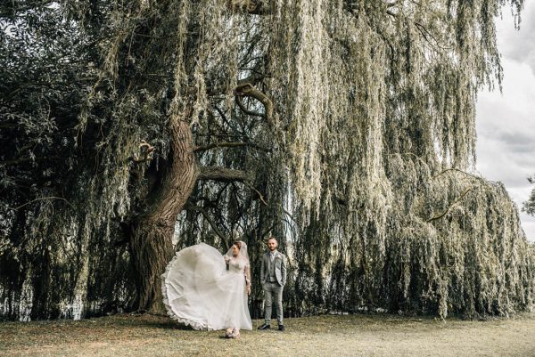 enchanting-english-wedding-at-the-thatch-barn-daniela-k-photography-12