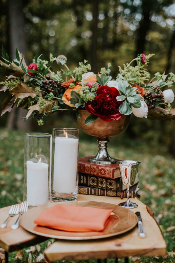 this-vibrant-fall-wedding-inspiration-gives-us-the-warm-fuzzies-weddings-by-alexandra-2