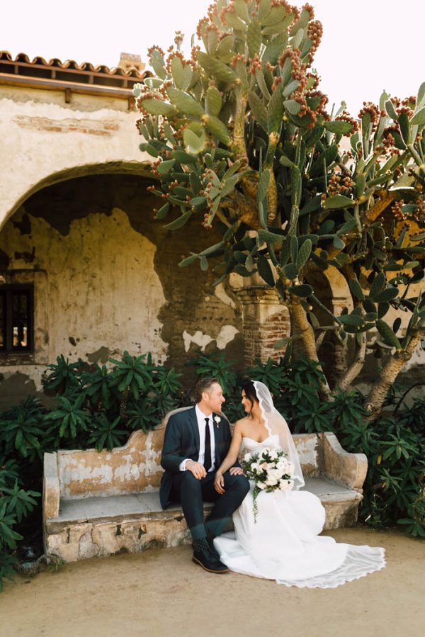 tuscan-inspired-california-wedding-at-the-villa-san-juan-capistrano-plum-oak-photo-23