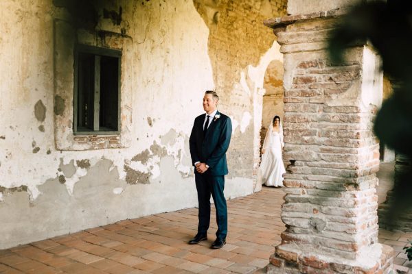 tuscan-inspired-california-wedding-at-the-villa-san-juan-capistrano-plum-oak-photo