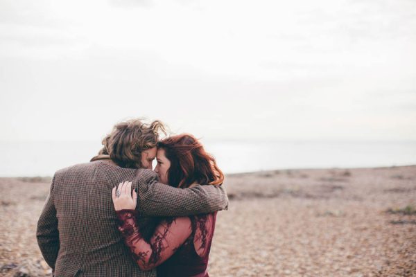 were-obsessed-with-the-bohemian-vibes-in-this-southsea-beach-engagement-hayley-savage-photography-42