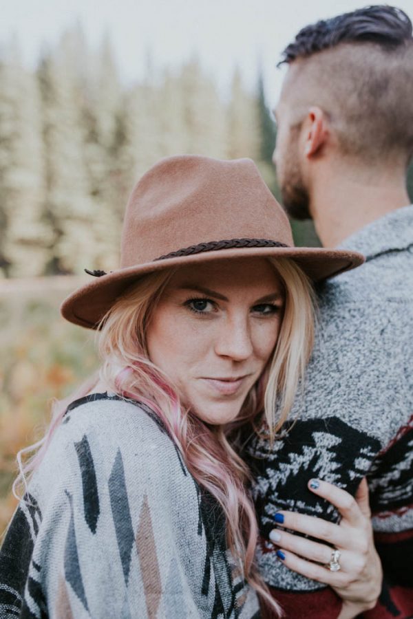 youll-love-the-epic-cuddles-in-this-yosemite-engagement-session-marcela-pulido-photography-17