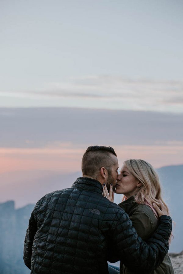 youll-love-the-epic-cuddles-in-this-yosemite-engagement-session-marcela-pulido-photography-31