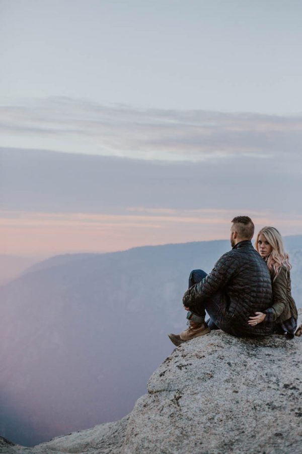 youll-love-the-epic-cuddles-in-this-yosemite-engagement-session-marcela-pulido-photography-32