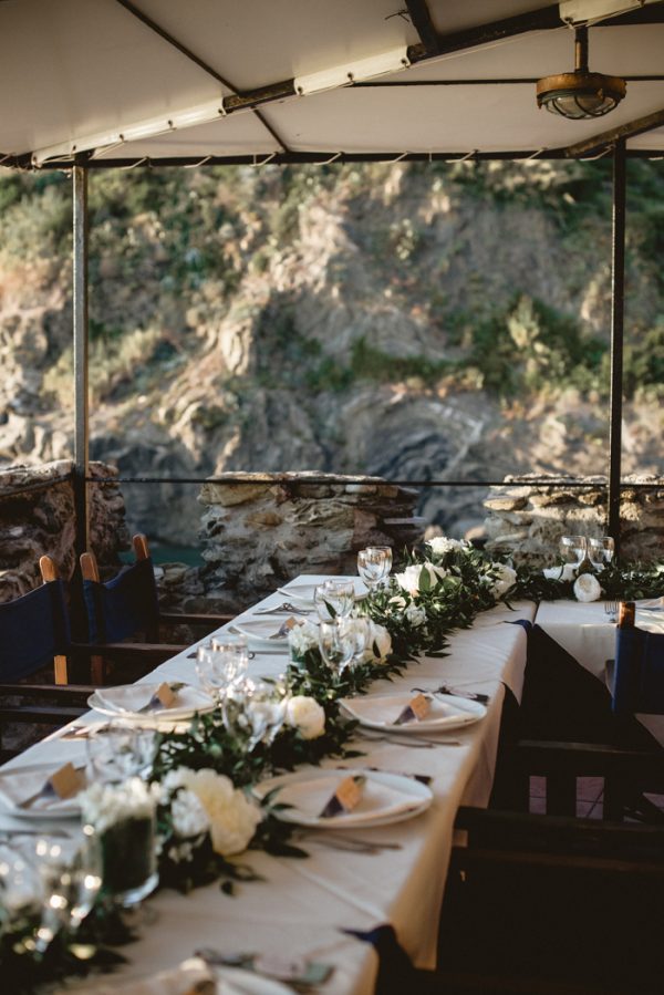 this-breathtaking-cinque-terre-wedding-has-the-most-stunning-bespoke-gown-26