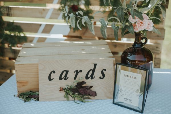 this-super-cool-summer-camp-wedding-is-all-about-community-29