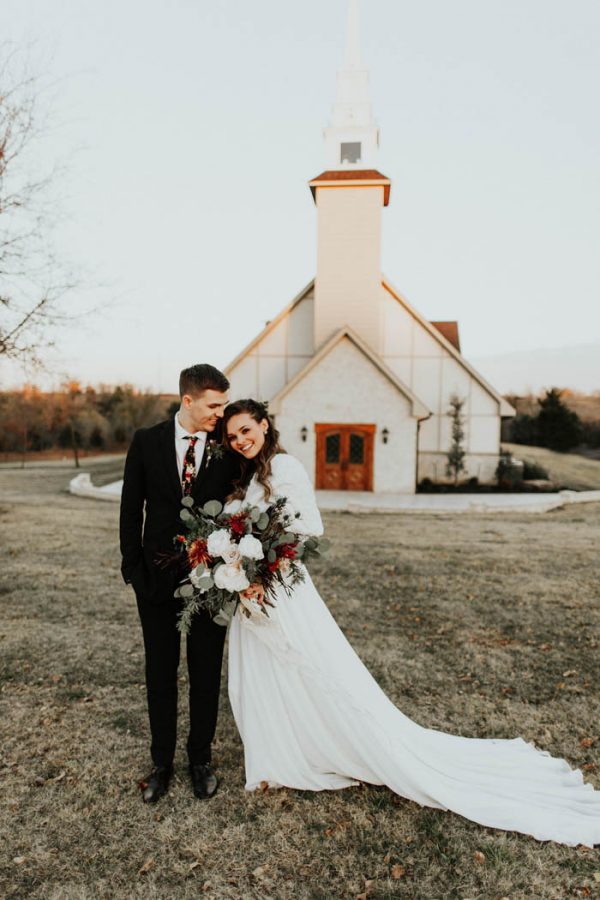 Eclectic Romantic Wedding Inspiration at The Chapel at Southwind Hills Peyton Rainey Photography and Chelsea Denise Photography-41