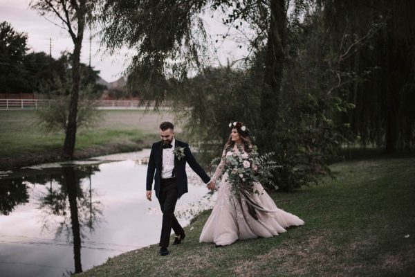 Moody Fairy Tale Wedding in Southlake, Texas a sea of love photography-55