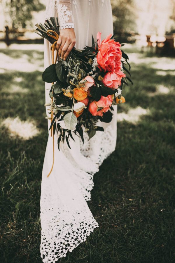 This Free-Spirited Sauvie Island Wedding Will Steal Your Heart India Earl-19