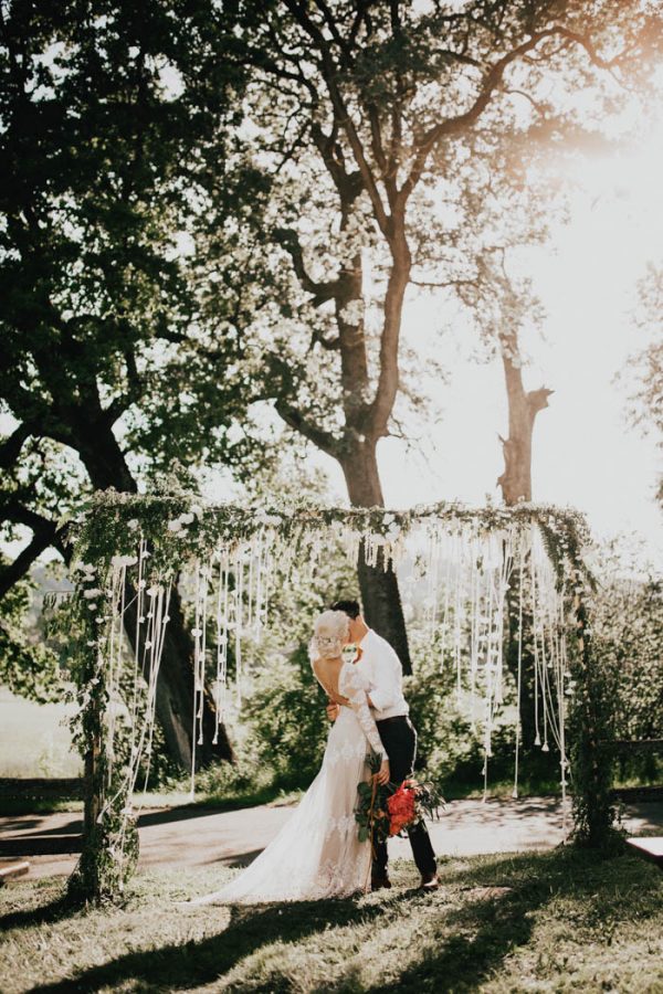 This Free-Spirited Sauvie Island Wedding Will Steal Your Heart India Earl-35