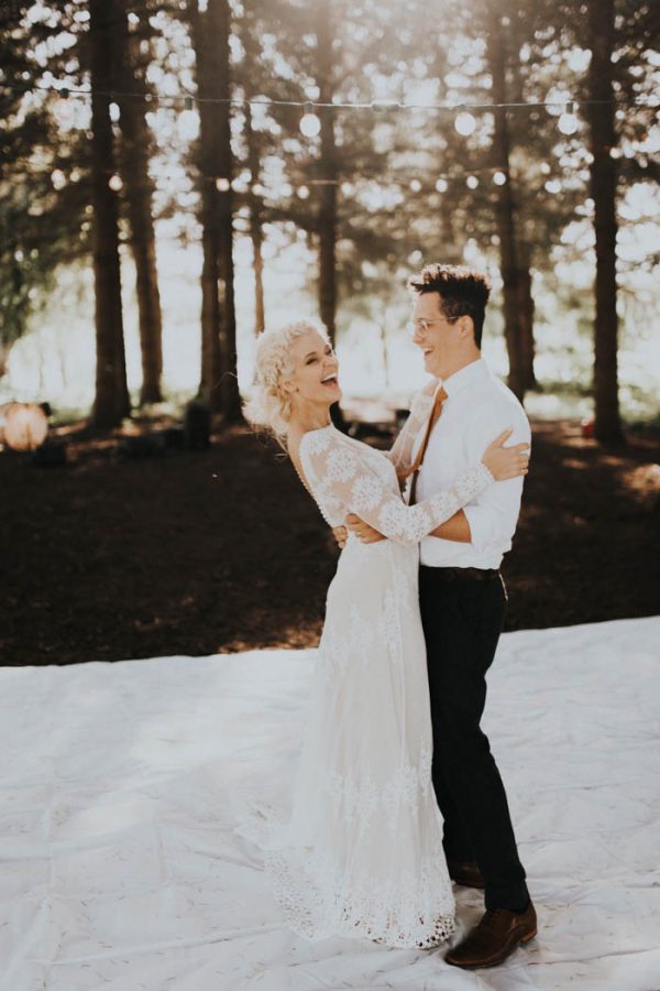 This Free-Spirited Sauvie Island Wedding Will Steal Your Heart India Earl-37