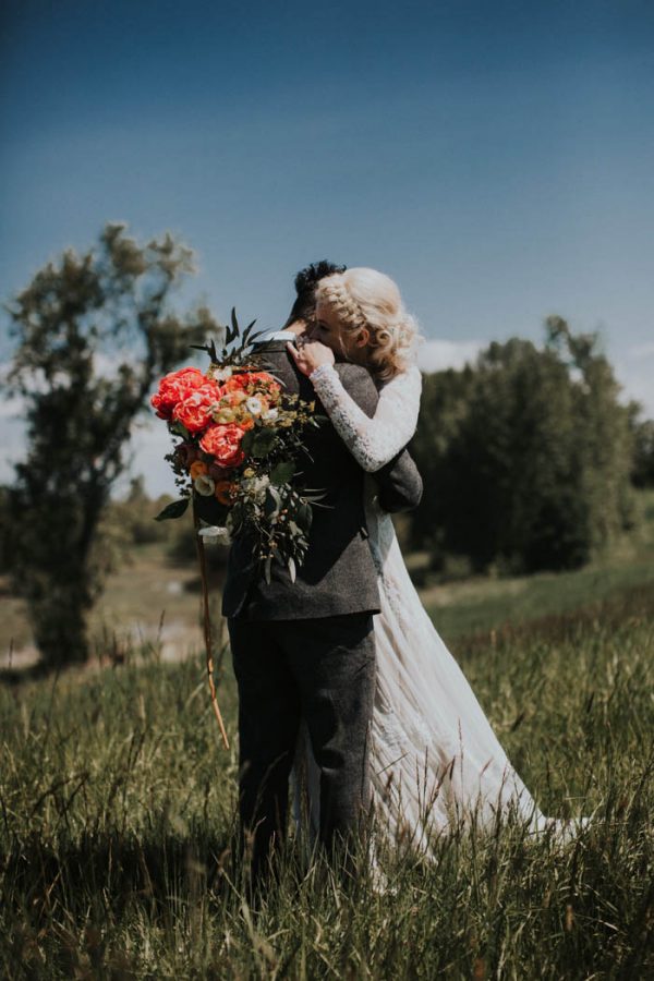 This Free-Spirited Sauvie Island Wedding Will Steal Your Heart India Earl-8