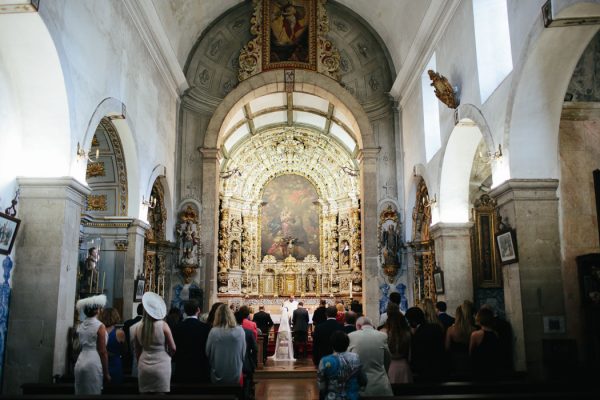 uniquely-natural-portuguese-wedding-at-areias-do-seixo-9