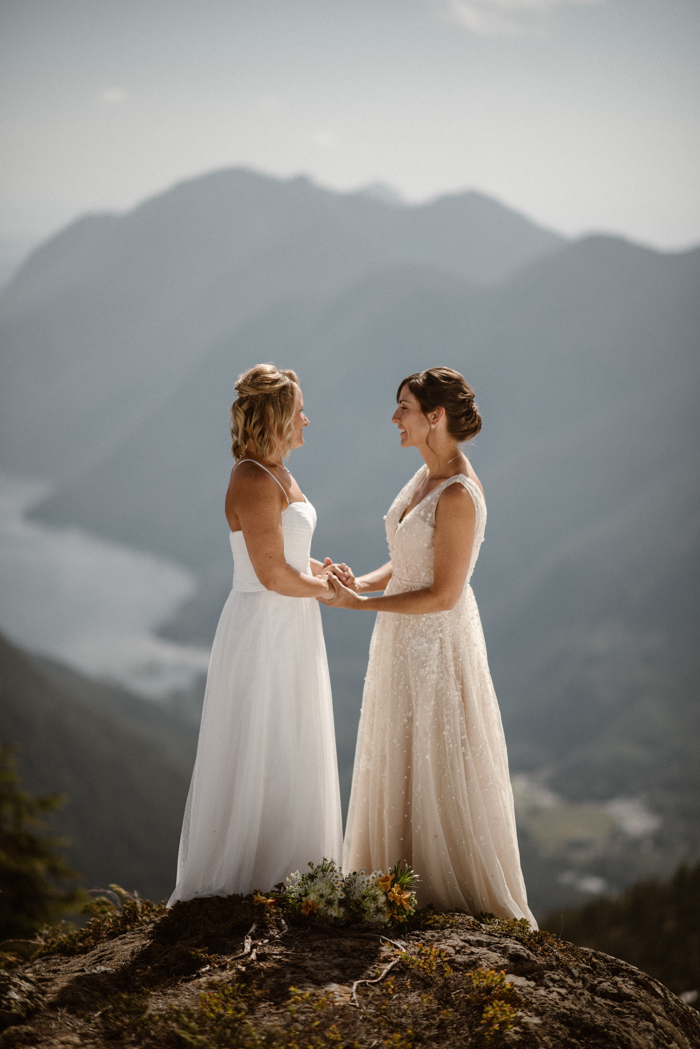 This Tofino, British Columbia Elopement Features Mountains, Beaches, and a Helicopter