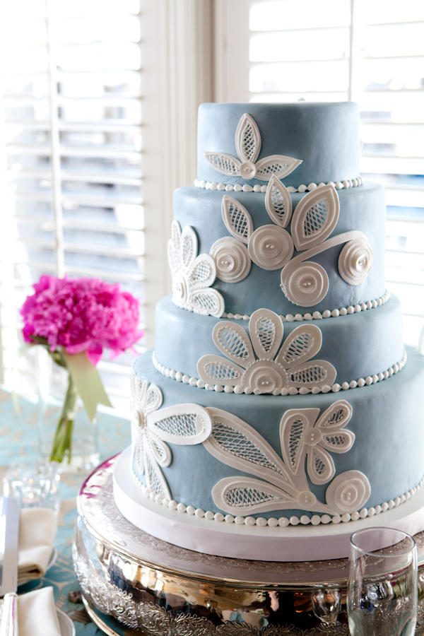 The 50 Most Beautiful Wedding Cakes – Navy Blue wedding cake