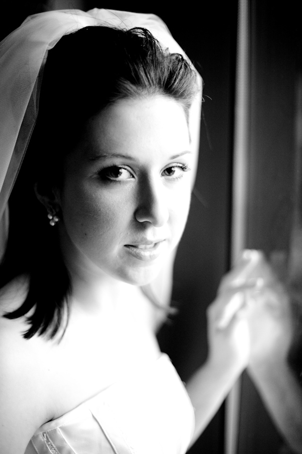 black and white photo of beautiful bride - photo by Seattle based ...