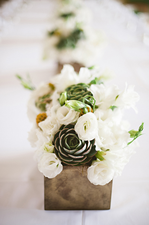 modern floral centerpiece with white ranunculus, Photo by Jillian Mitchell Photography