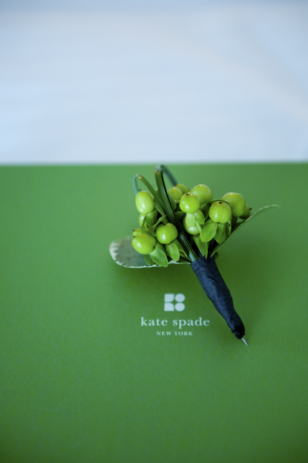 green boutonniere on kate spade box - wedding photo by top Atlanta based  wedding photographers Scobey Photography | Wedding Inspiration Board |  Junebug Weddings