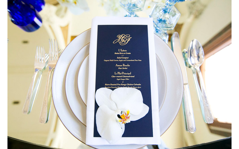 blue and white modern menu and table setting by East Six and Casa de Perrin - Photo by Callaway Gable from Junebug Weddings Workshop