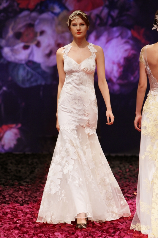 Claire Pettibone 'Raven' wedding dress, Still Life