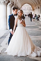 Insanely Romantic Grace Kelly Inspired Venice Elopement