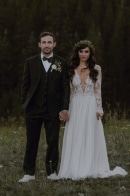 This Tenmile Station Wedding in Breckenridge, CO is Overflowing with Flowers
