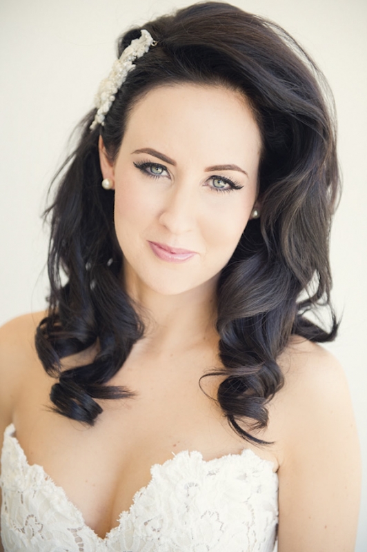 pretty bridal makeup and hair, photo by Studio Impressions