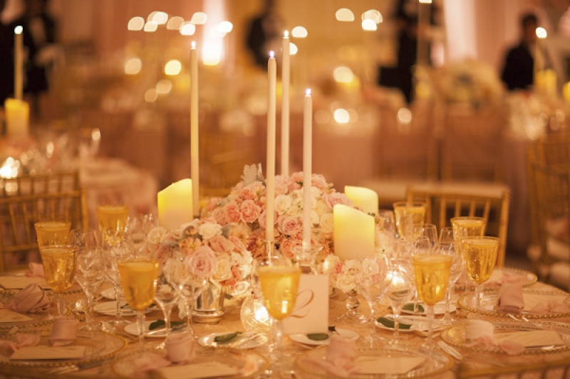 candlelit wedding reception, photo by Ira Lippke Studios