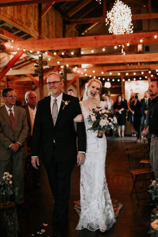 Dreamy Oklahoma Barn Wedding Ceremony at Rosemary Ridge