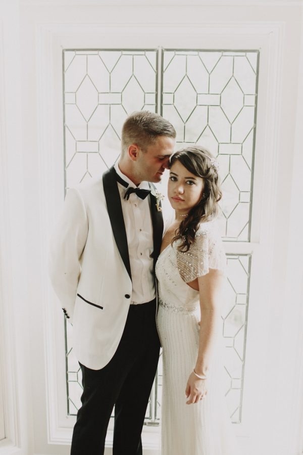 Modern Glamorous Bride and Groom Style Inspiration