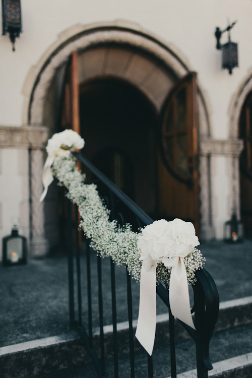 modern wedding at Hotel 1000 with photos by James Moes Photography | junebugweddings.com