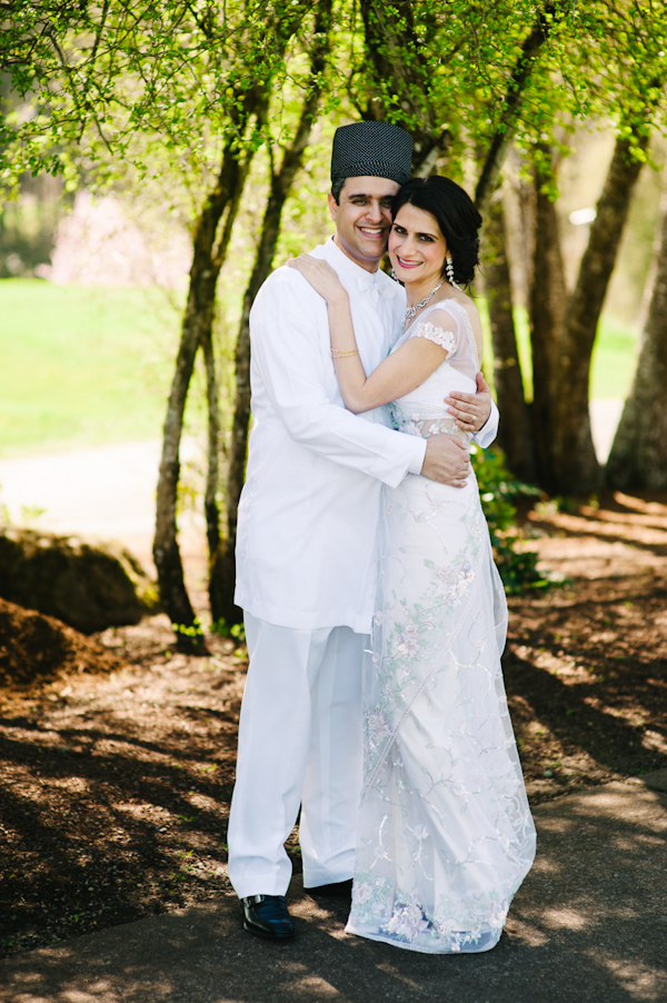 parsi traditional costume