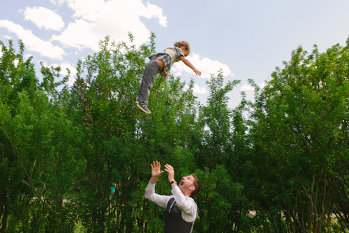 Country wedding in Big Sky, Montana, photos by Hardy Klahold Photography | junebugweddings.com