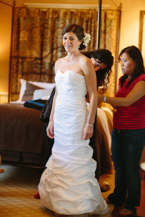 Coastal California Rustic Barn Wedding - photos by Mirelle Carmichael Photography | junebugweddings.com