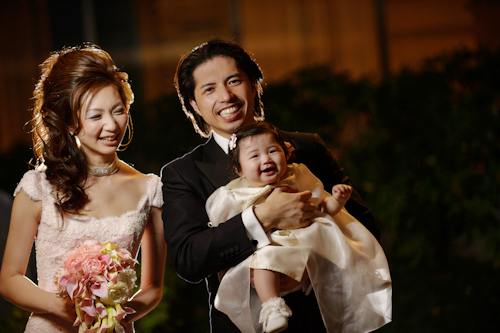 Elegant Japanese wedding at the Tokyo American Club - photos by 37 Frames Photography | junebugweddings.com