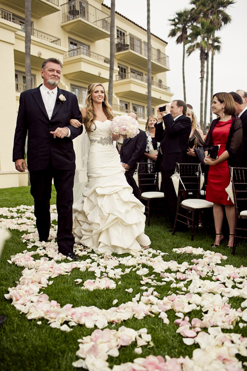 Elegant Coastal Wedding at The Ritz Carlton, Laguna Niguel - Photos by Focus Photography | Junebug Weddings